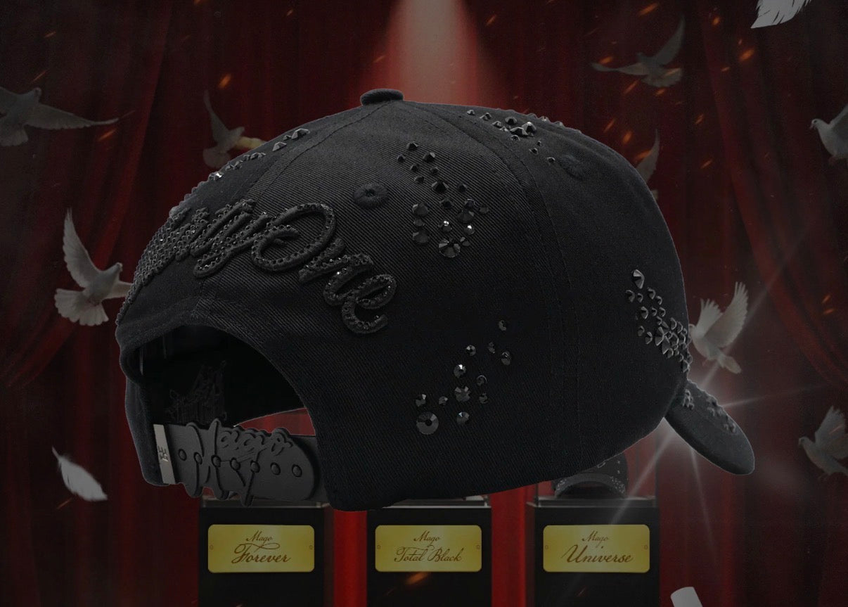 Mago Total Black 31 hats